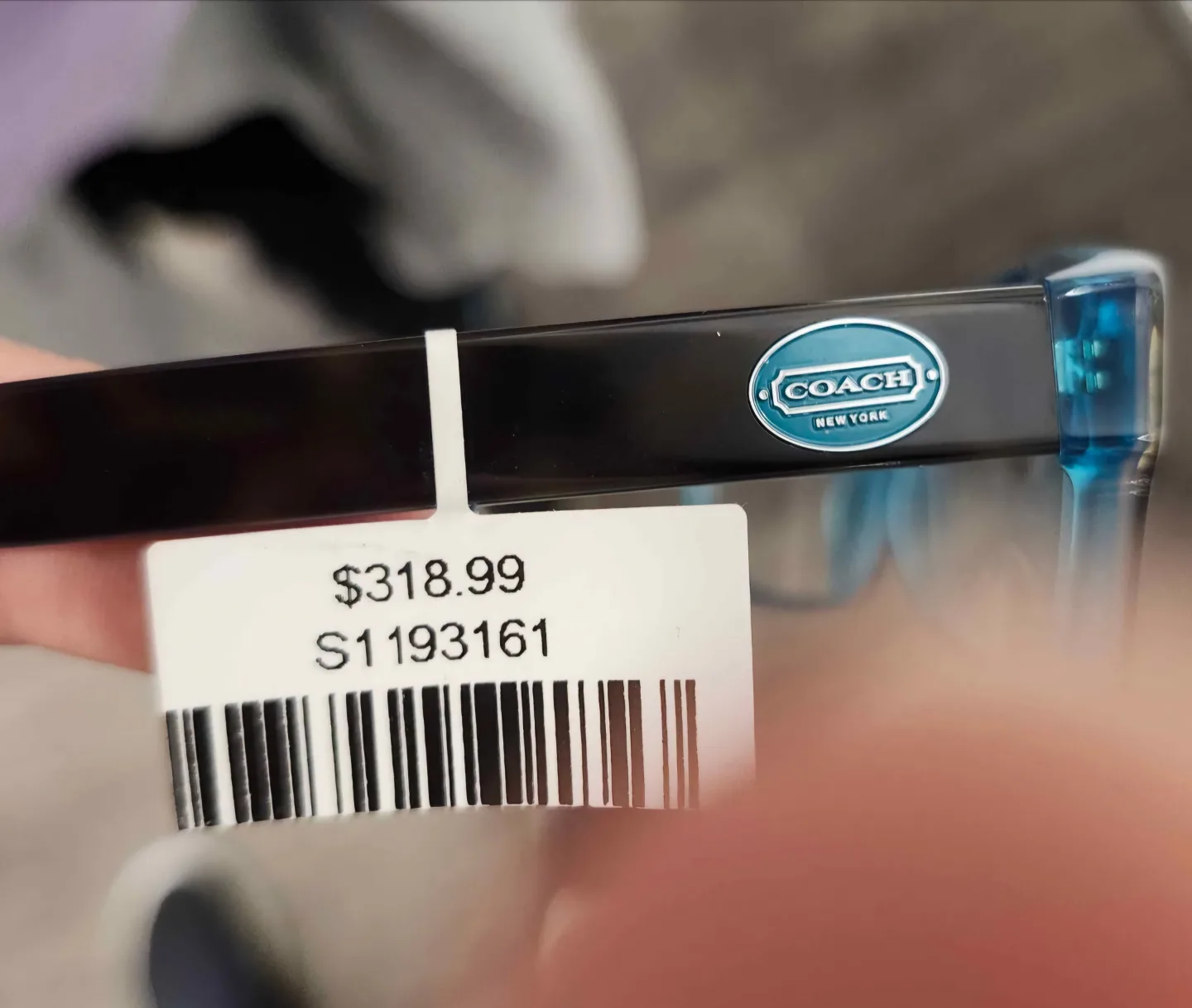 Coach prescription glasses. Only few months old and gently used. image indicator(5)