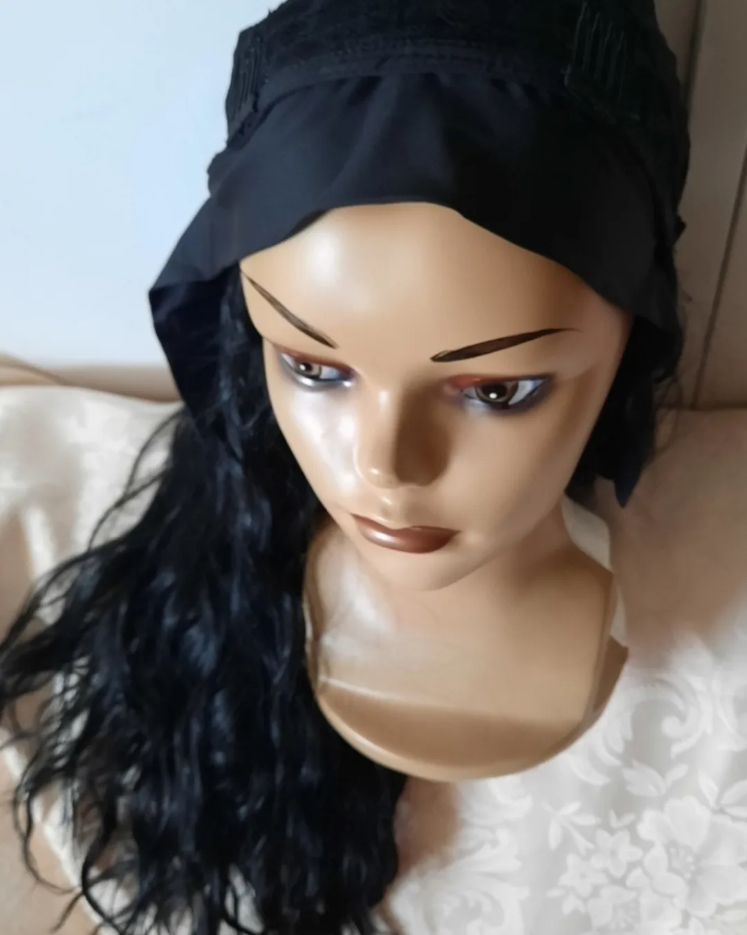 Black Curly Wig With Headband image indicator(2)