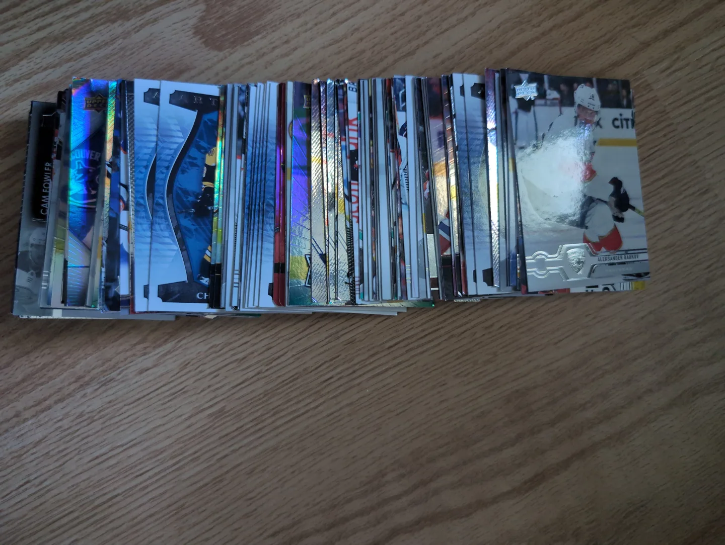 Bulk Lot of Hockey Cards thumbnail