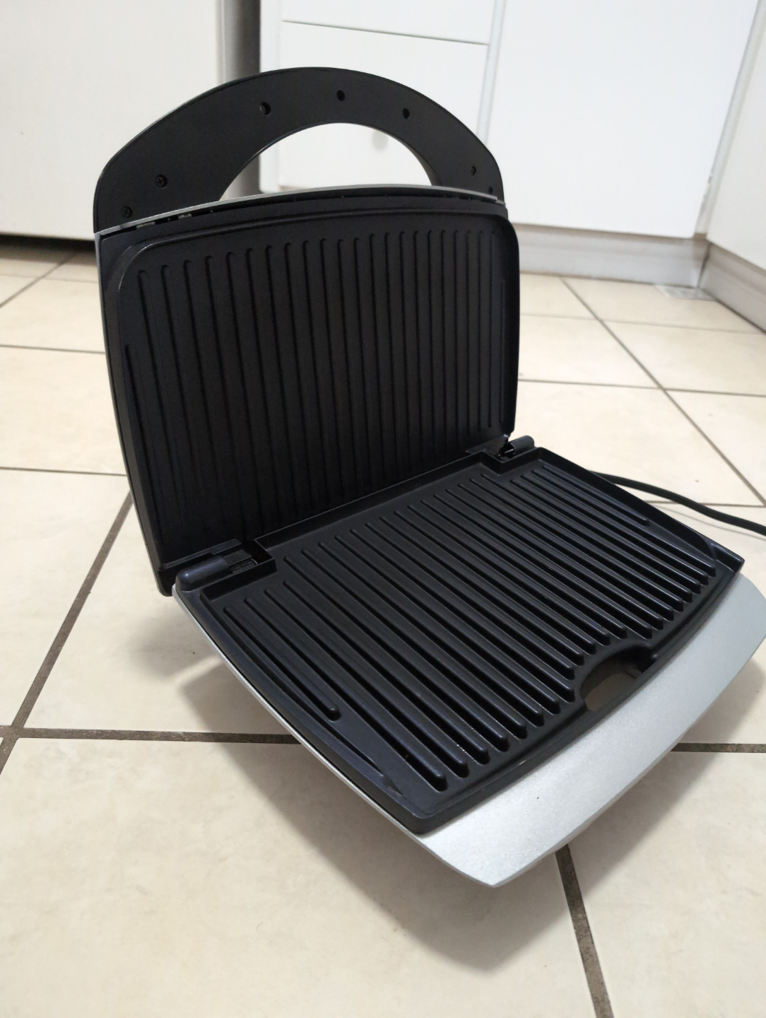 Hamilton Beach Family Size Indoor Grill - photo 3