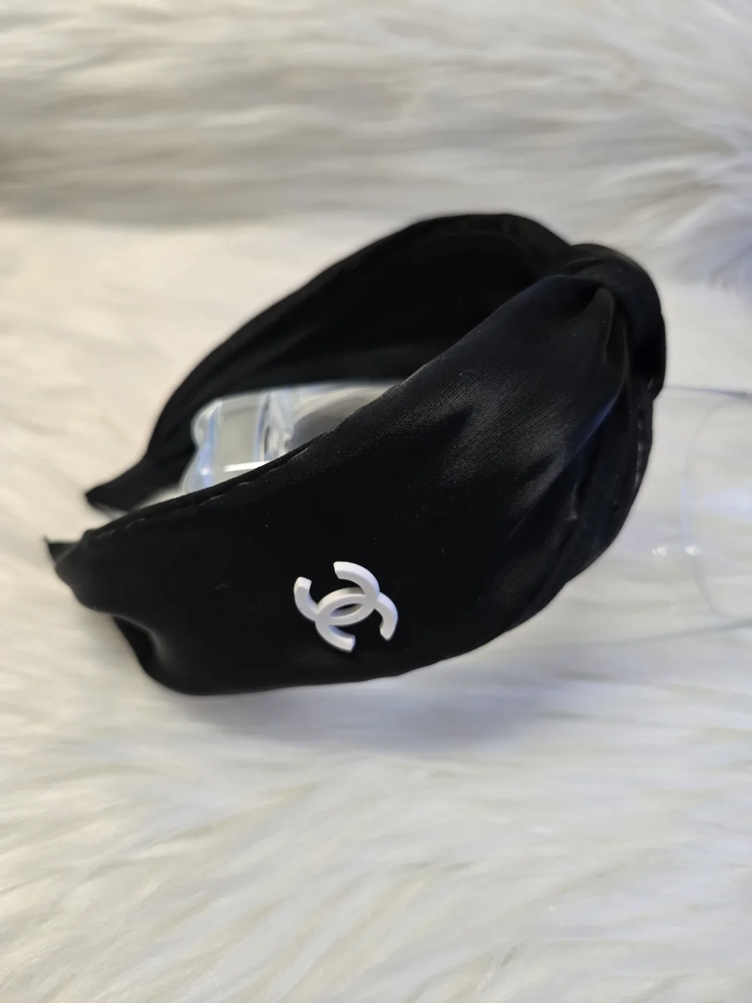 Black knotted headband *new