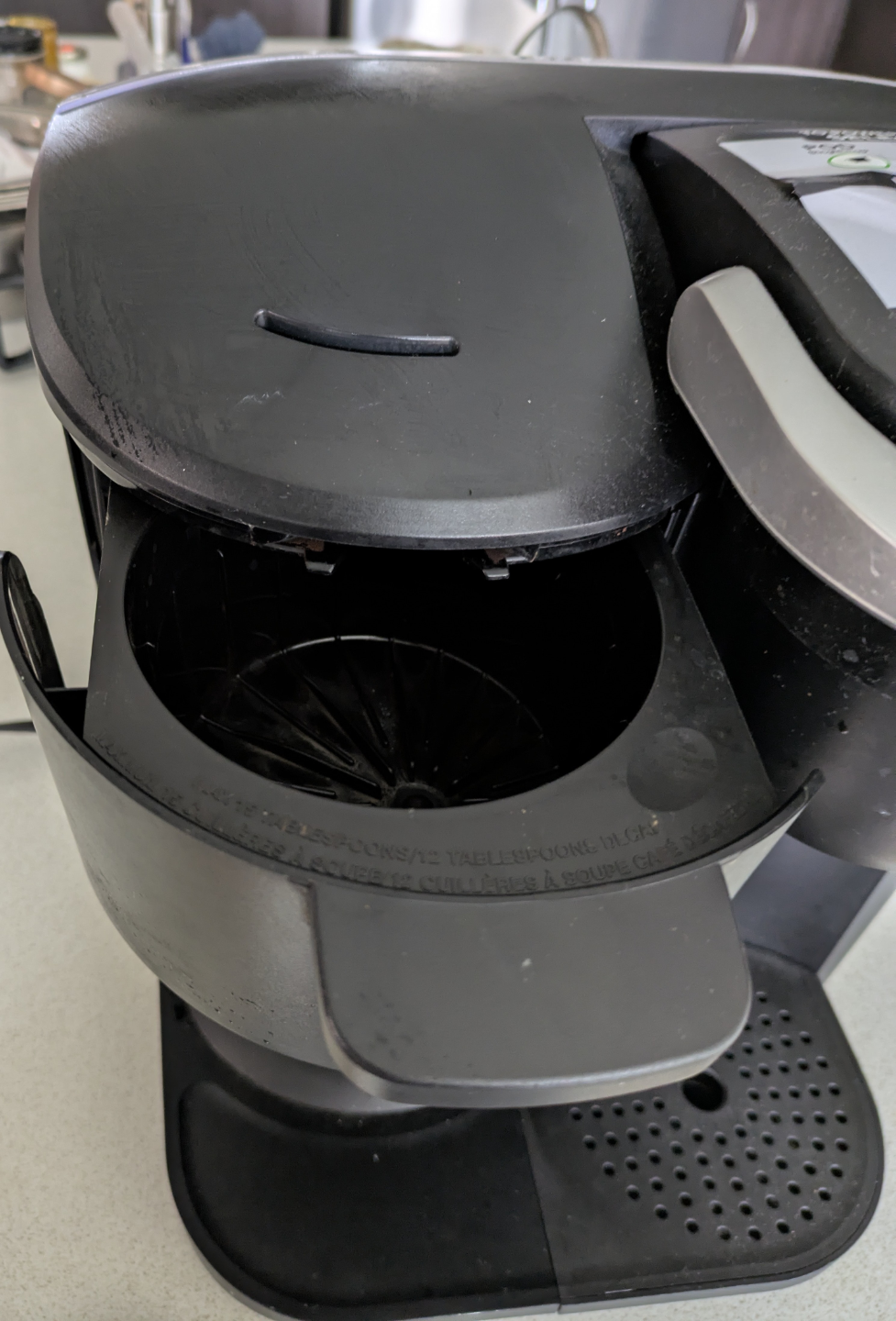Keurig K155 Single Serve & Carafe Coffee Maker - photo 3