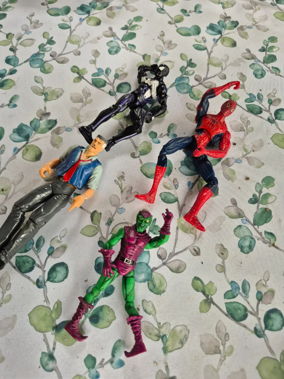 Spiderman figures image indicator(7)