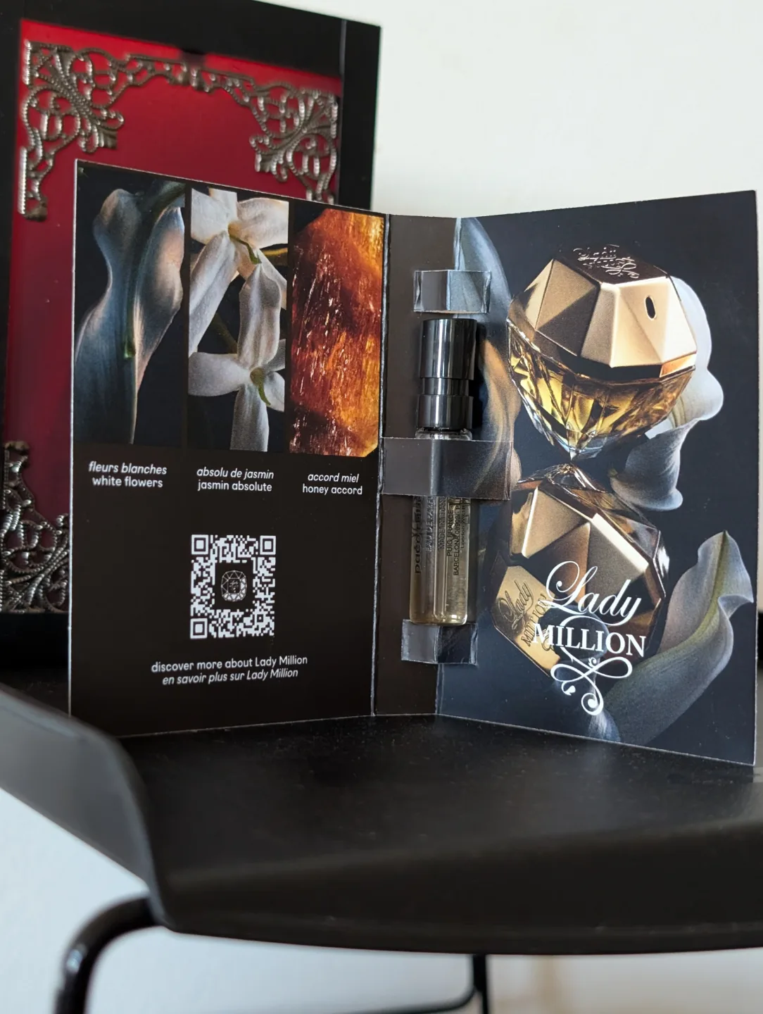 Paco Rabanne Lady Million Eau de Parfum Sample image indicator(3)