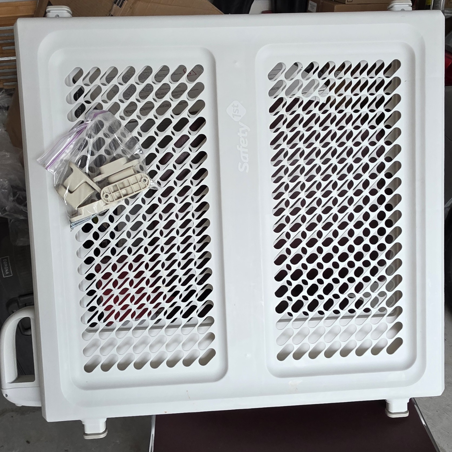 Safety 1st White Plastic Play Yard Panel