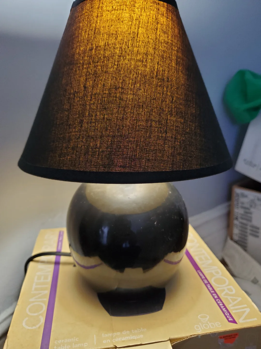 Globe Electric Contemporary Ceramic Table Lamp thumbnail