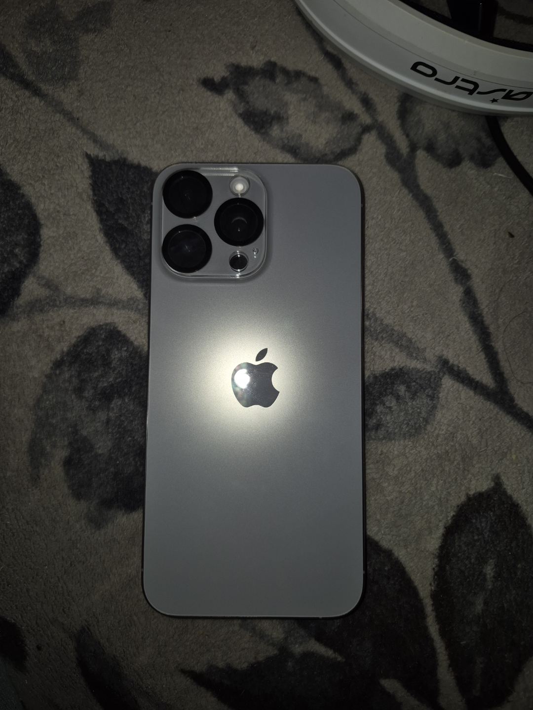Unlocked Iphone 15 Pro Max 256gbs - photo 3