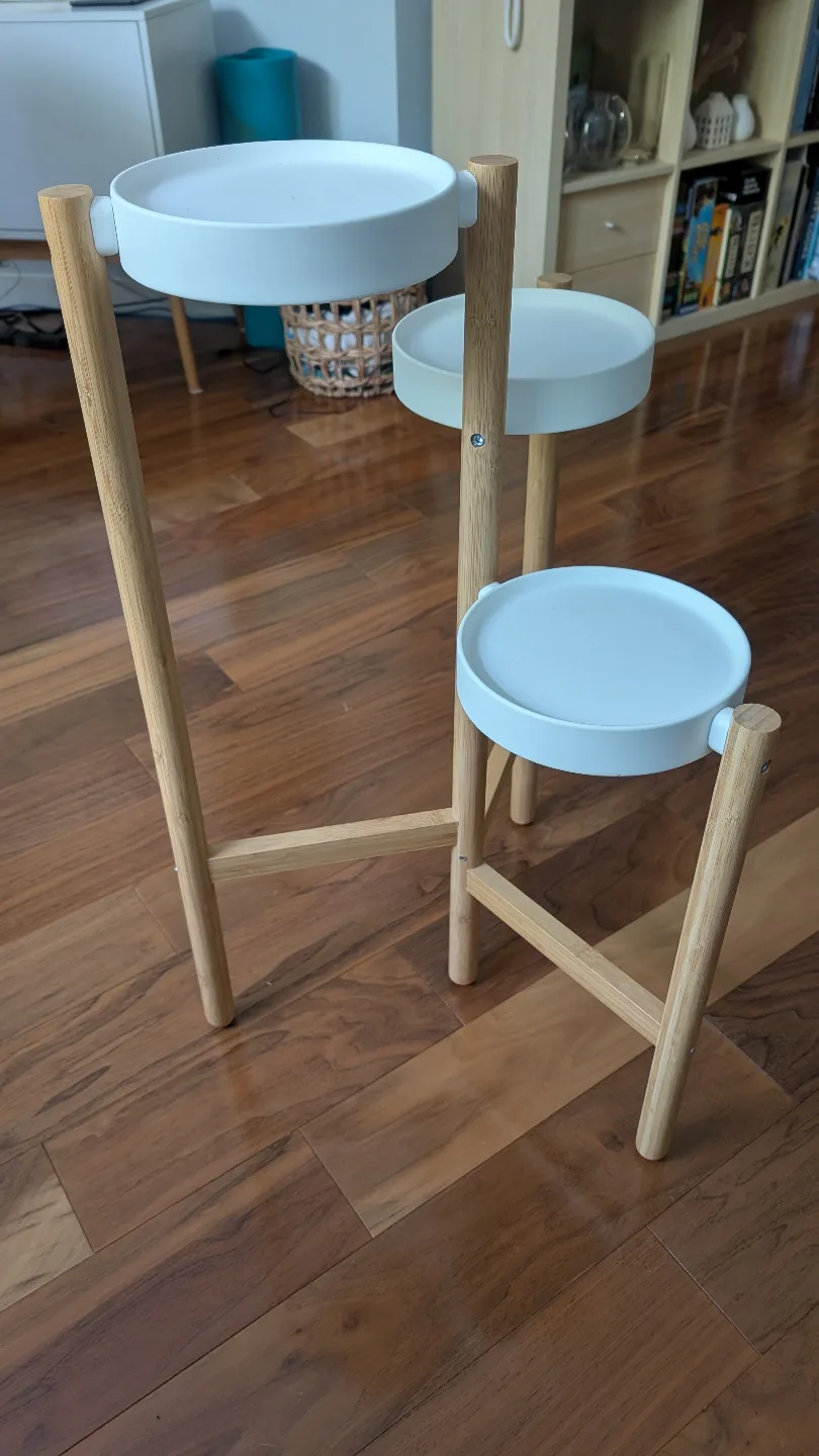 Ikea Three-Tier Plant Stand image indicator(2)