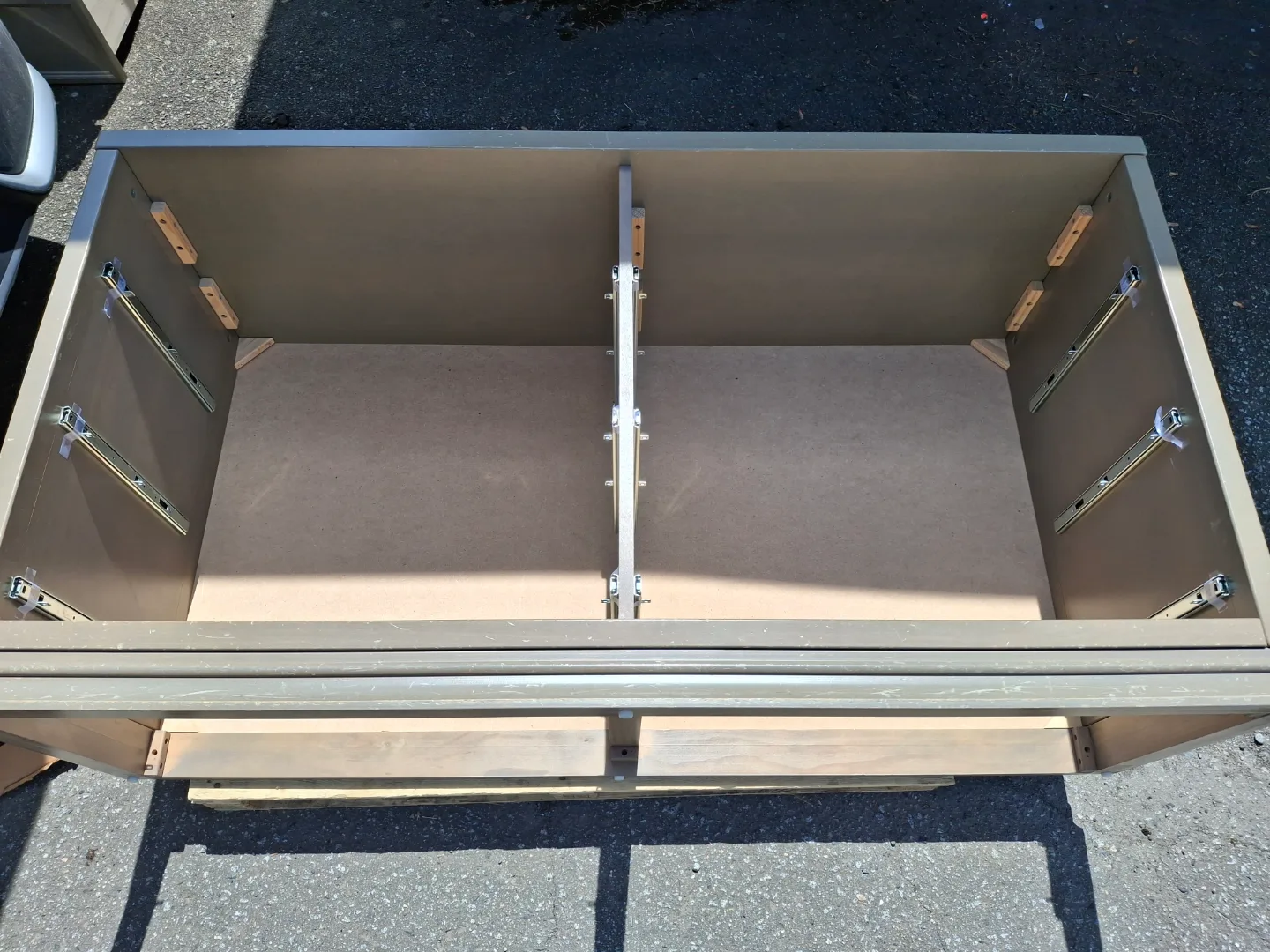 Franklin and Ben Wide Gray Dresser image indicator(6)