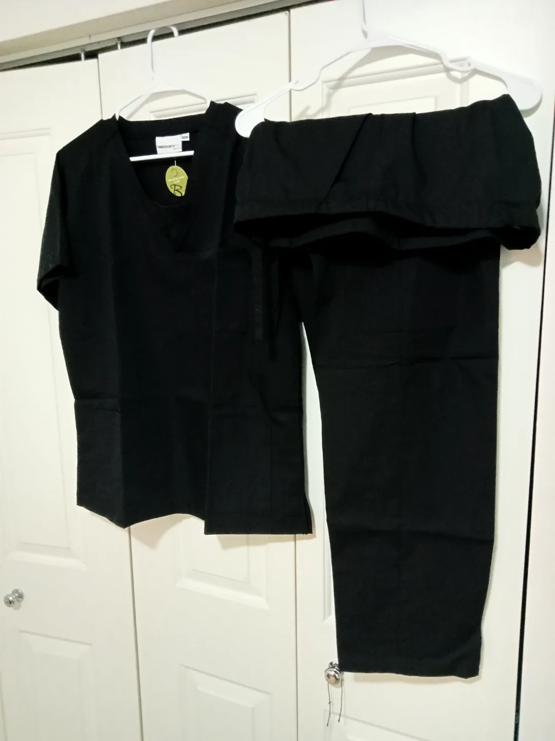 Black Scrubs Set thumbnail