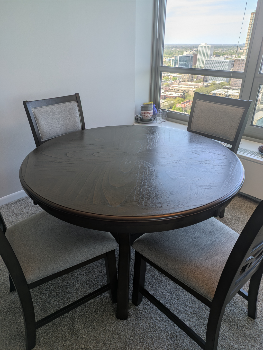 Pearson Dining table