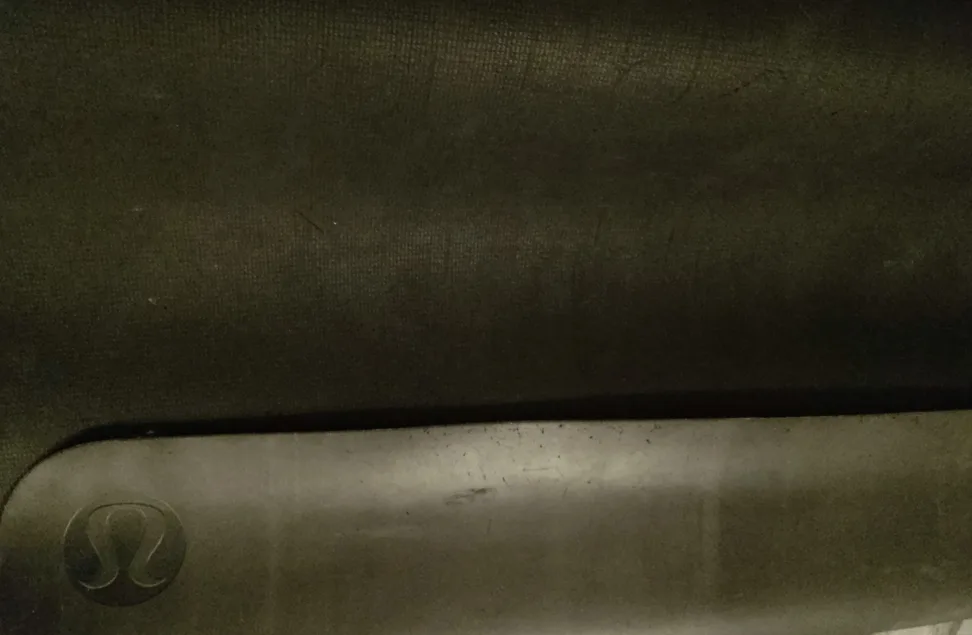 #freecycle Lululemon Yoga & Exercise Mat image indicator(2)