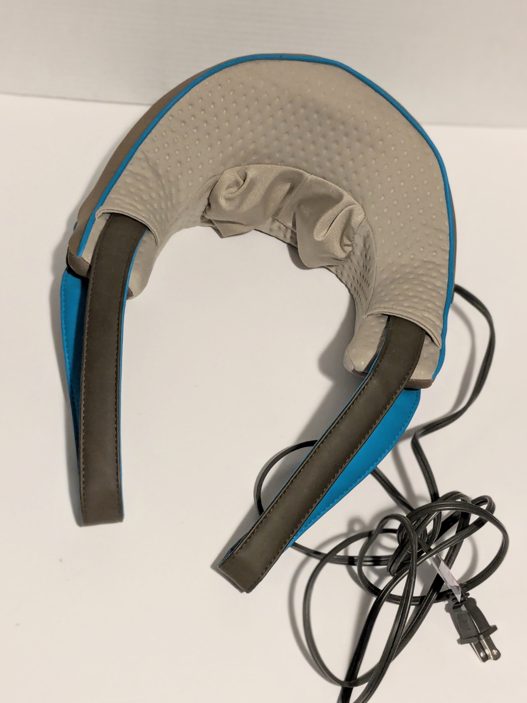 Homedics Shiatsu Neck & Shoulder Massager with Heat - photo 2