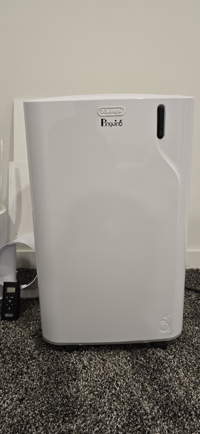 DeLonghi Pinguino Portable Air Conditioner - photo 3