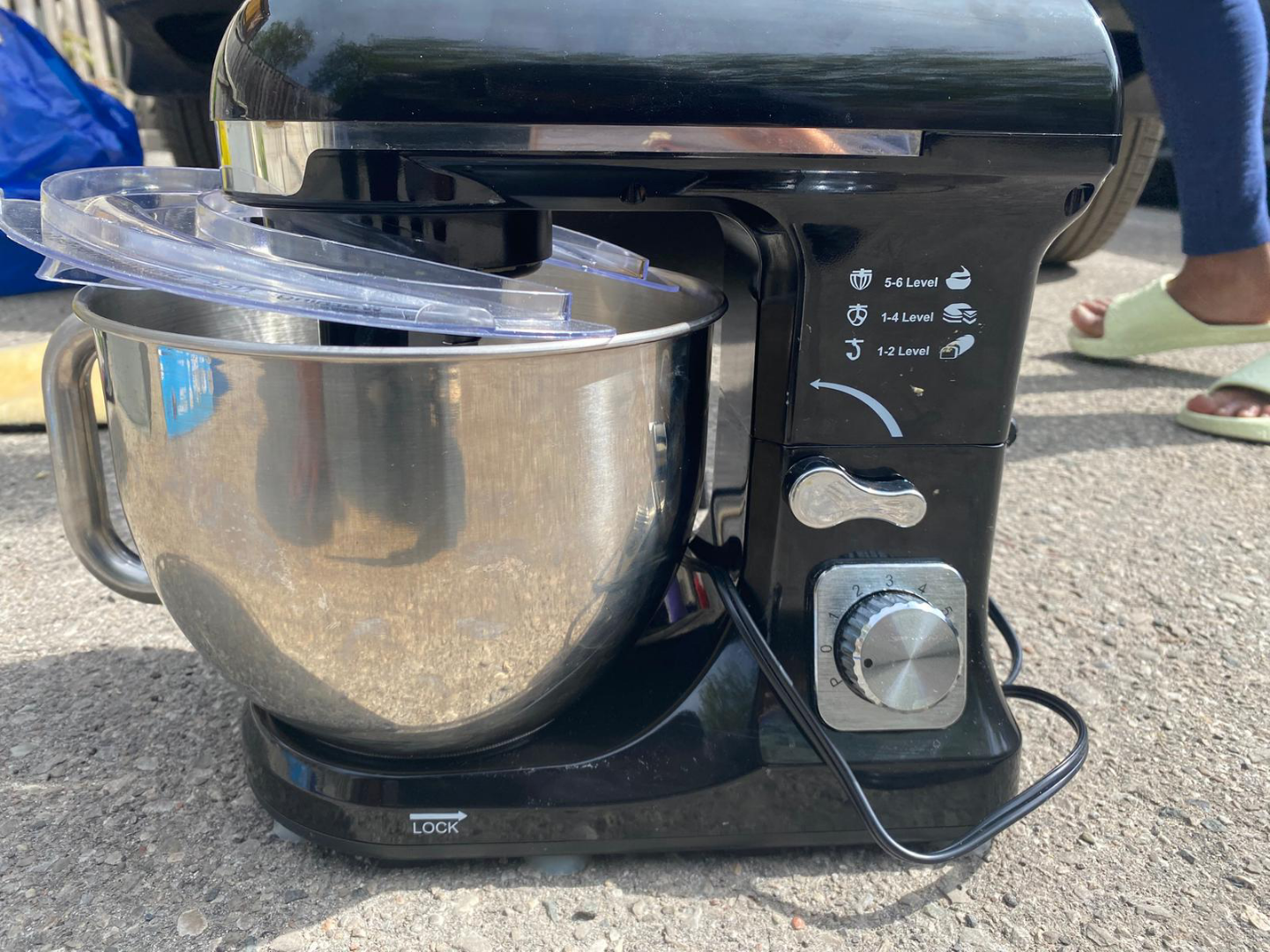 Stand Mixer Attachments & Mixer