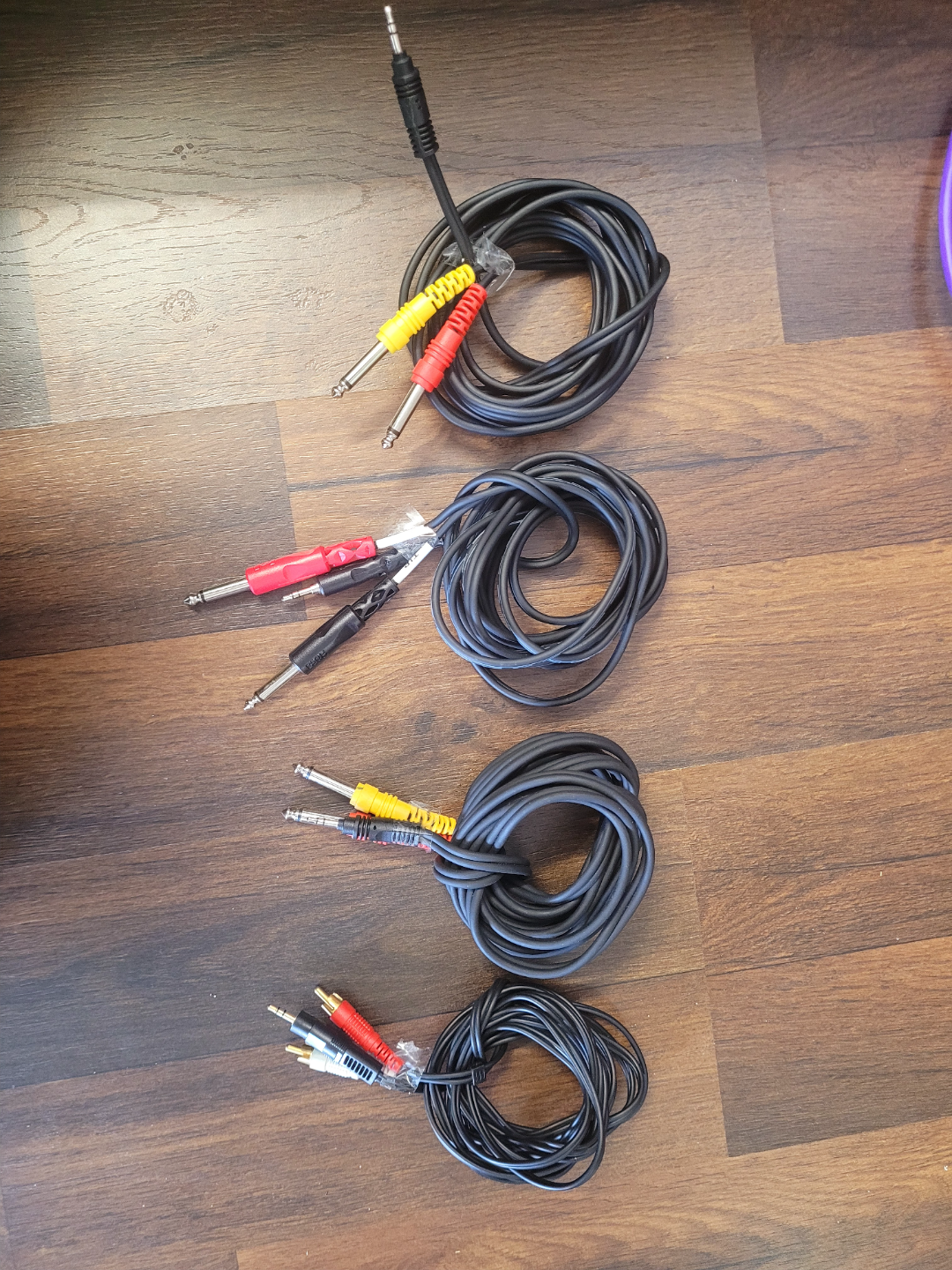 Bulk Lot of Audio Cables & Power Bar - photo 2