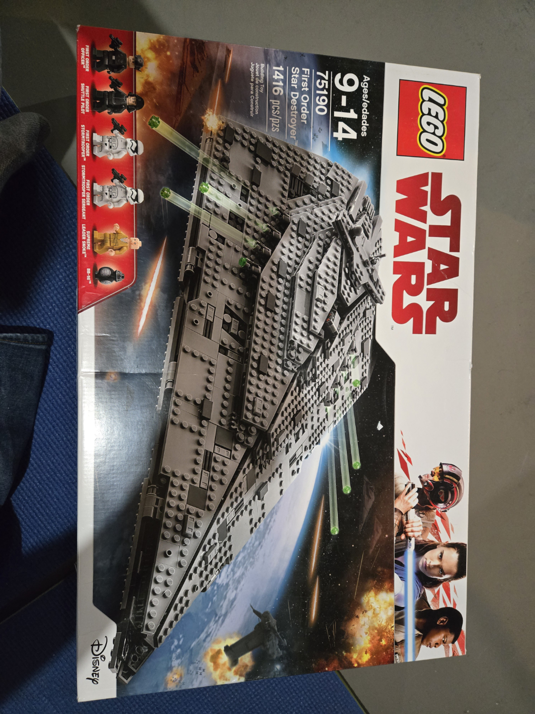 LEGO Star Wars First Order Star Destroyer 75190