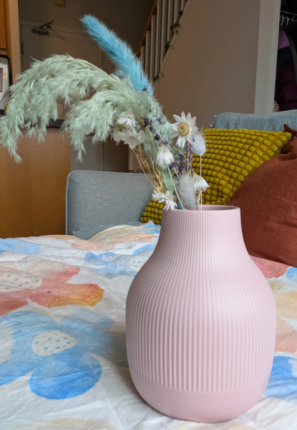 Pink Ceramic Vase 🧡 image indicator(2)