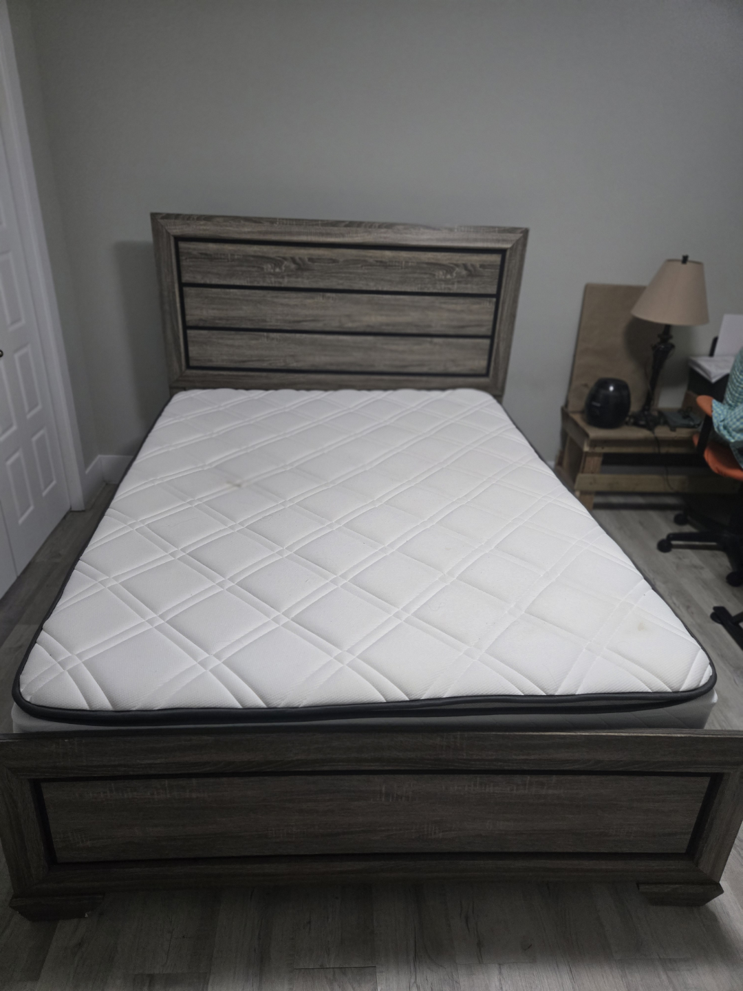 Queen Bed Frame - photo 3