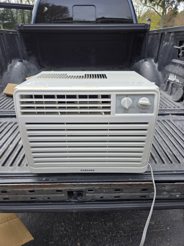 Samsung 6,100 BTU Window Air Conditioner