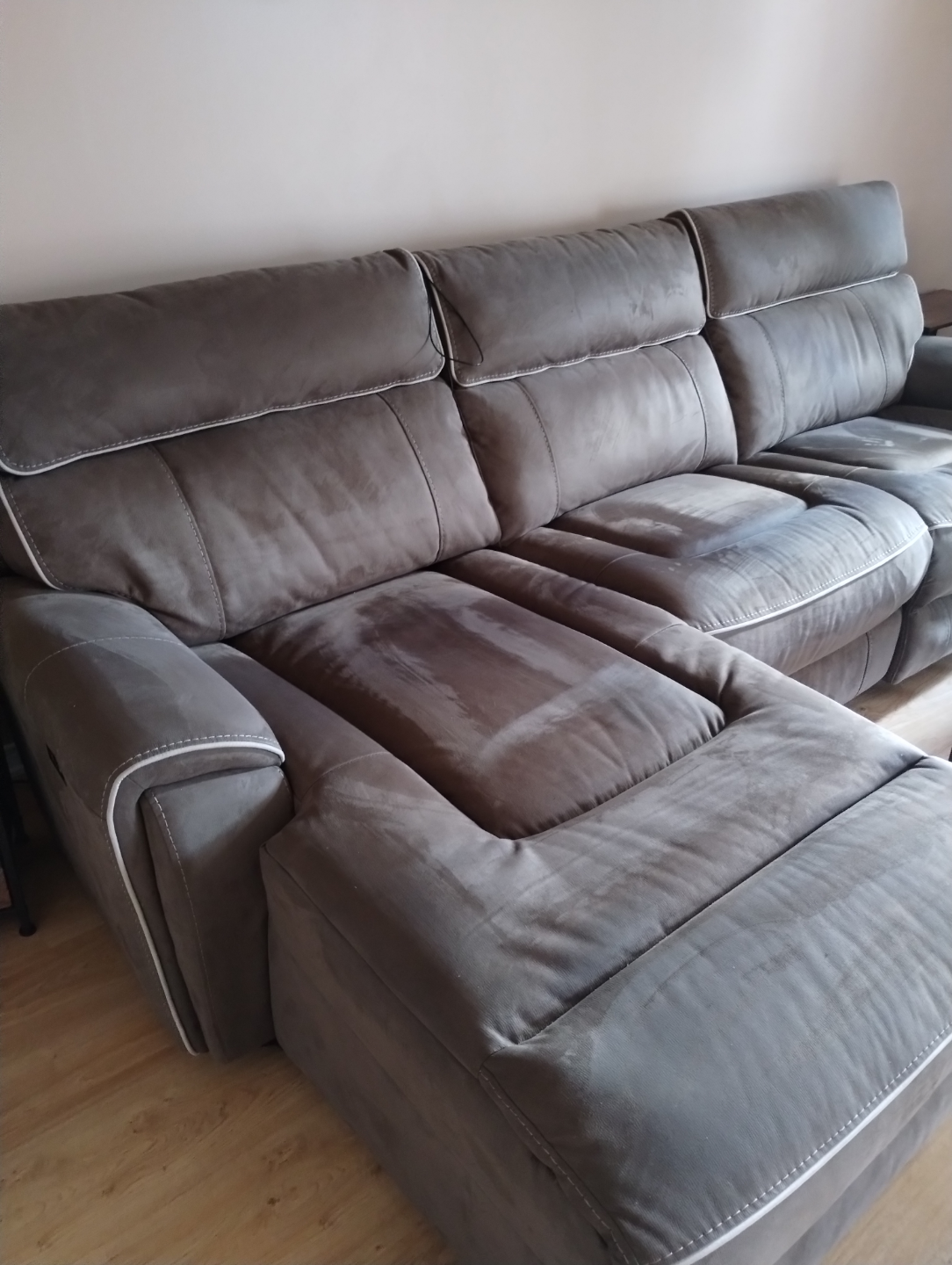 Reclining Sectional Sofa with Ottoman - photo 2