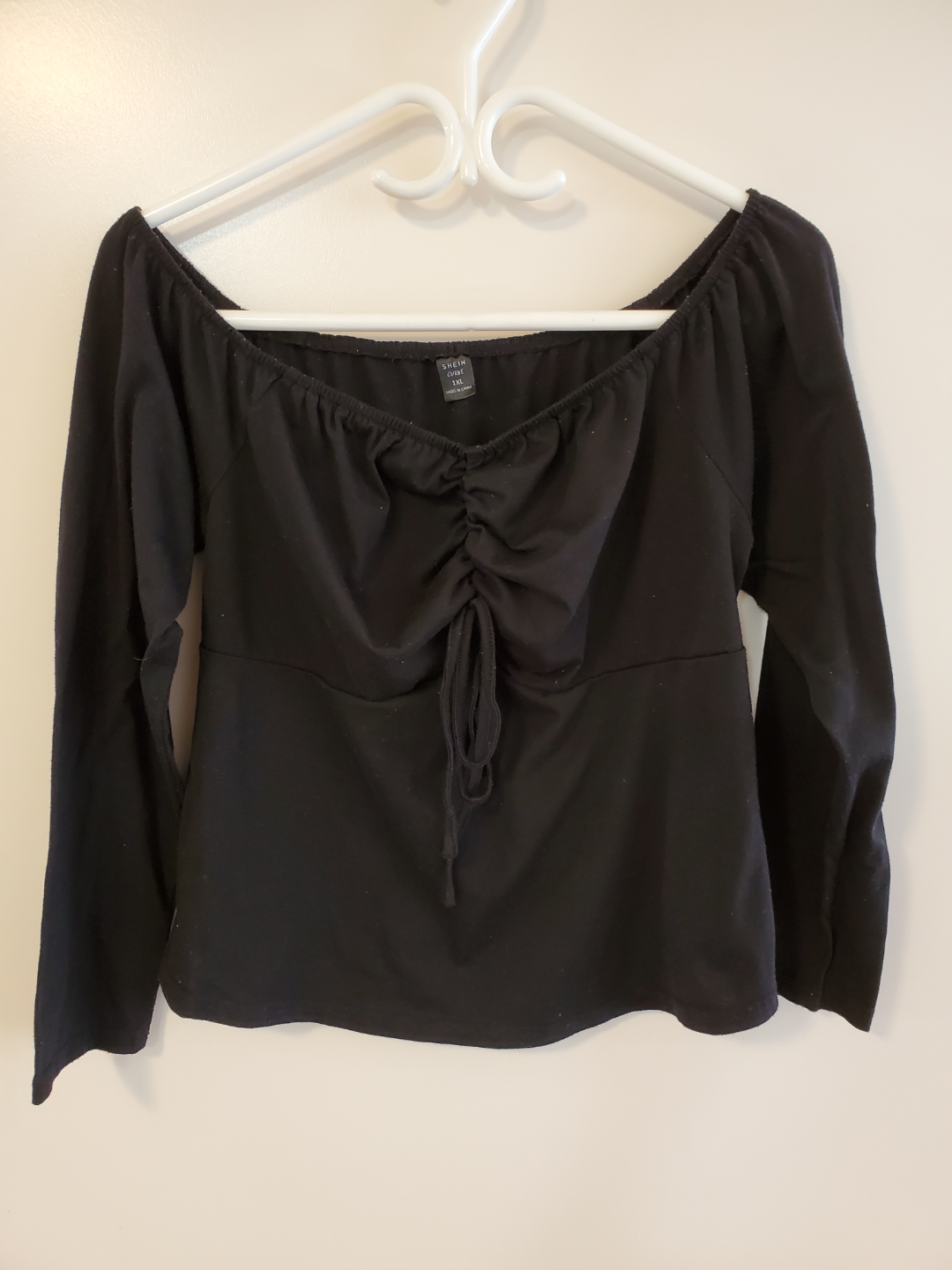 SHEIN Curve Black Off-the-Shoulder Long Sleeve Top