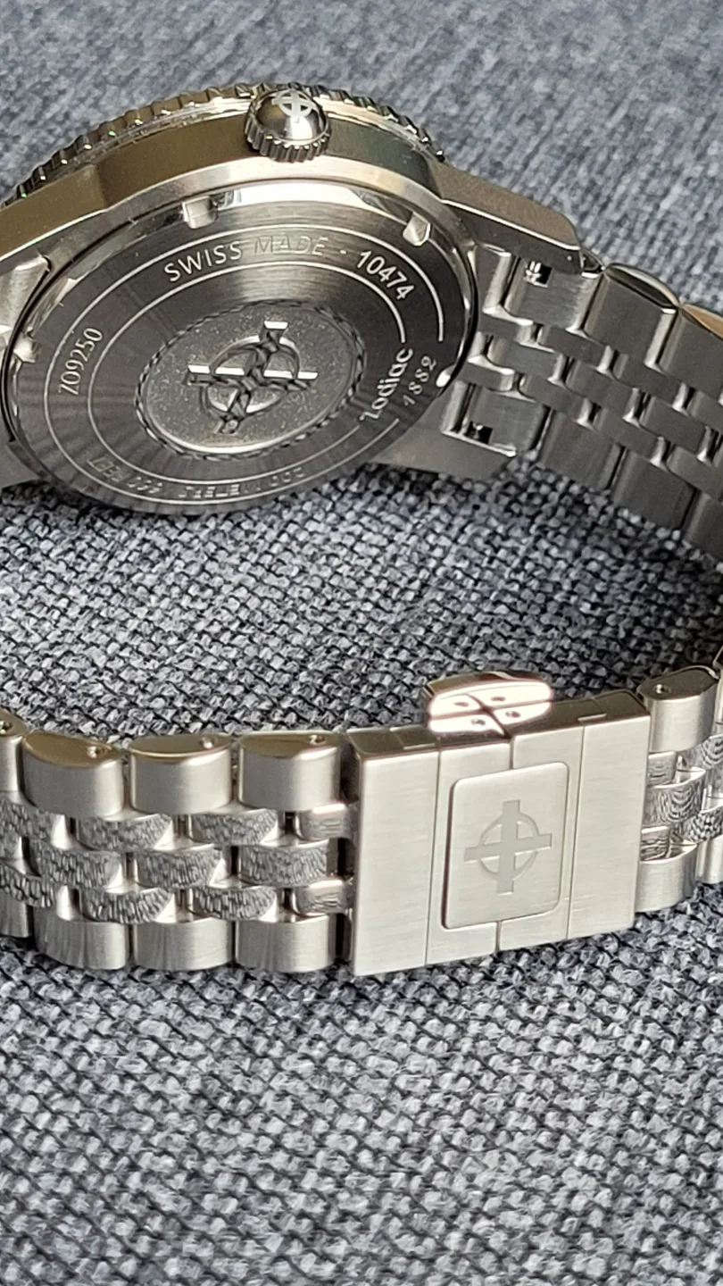 Zodiac Automatic Sea Wolf 200m Men's Watch image indicator(4)