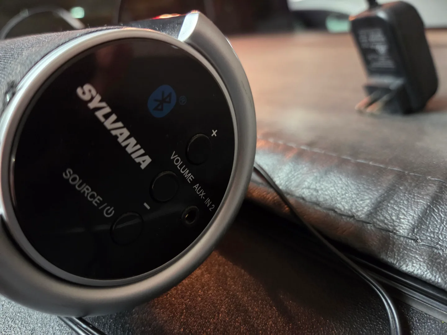 Sylvania Bluetooth Soundbar with Remote image indicator(2)