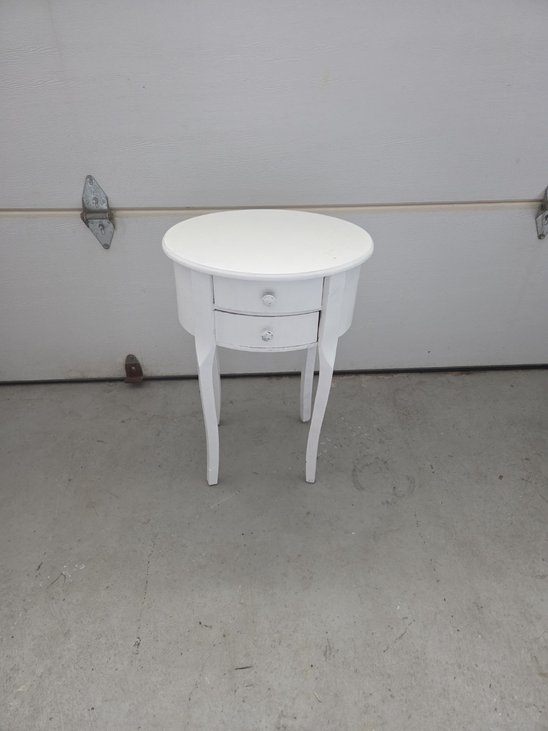 Pair of White Round End Tables with Two Drawers - photo 3