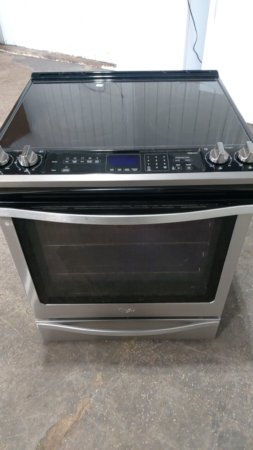Samsung Electric Range - photo 2