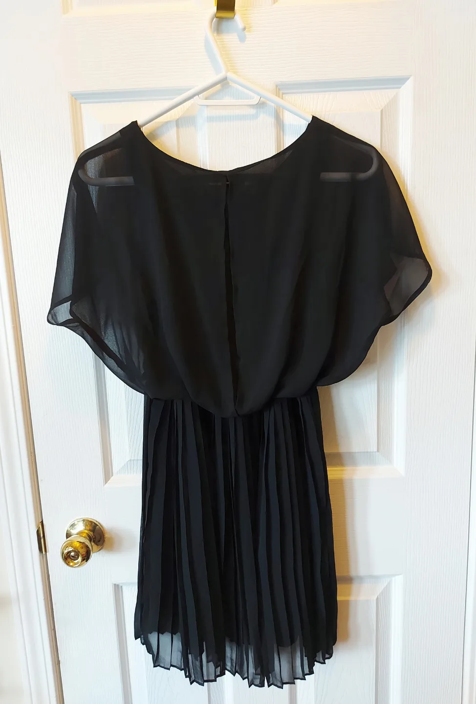 Black Dress image indicator(2)