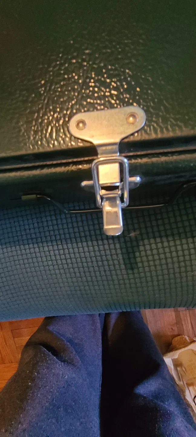 Coleman Duel fuel  2 Burner  Stove image indicator(3)