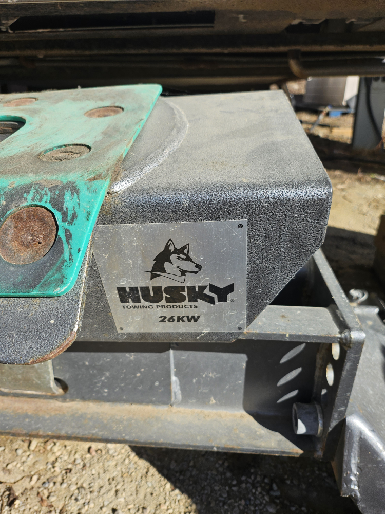 Fifth wheel hitch - photo 2