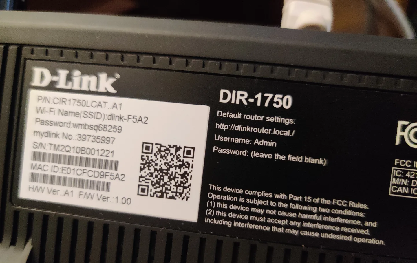 D-Link DIR-1750 AC1750 High Power Gigabit Mesh Wi-Fi Router image indicator(5)