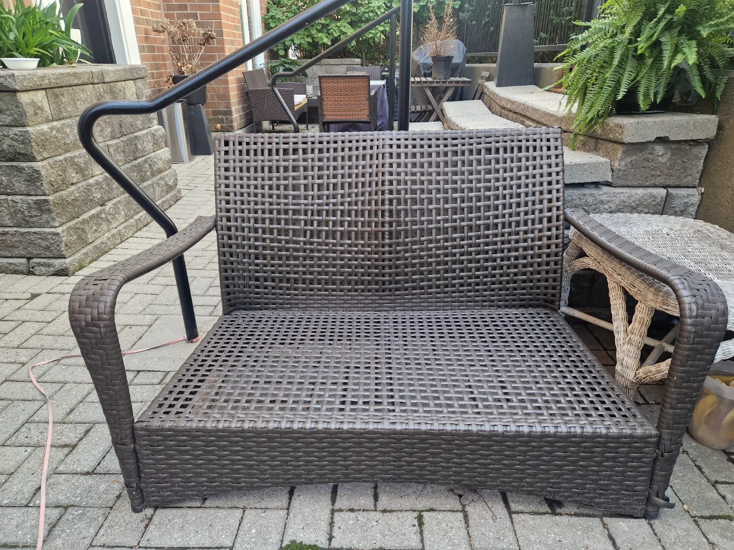 Patio two-seater ( no cushions) thumbnail