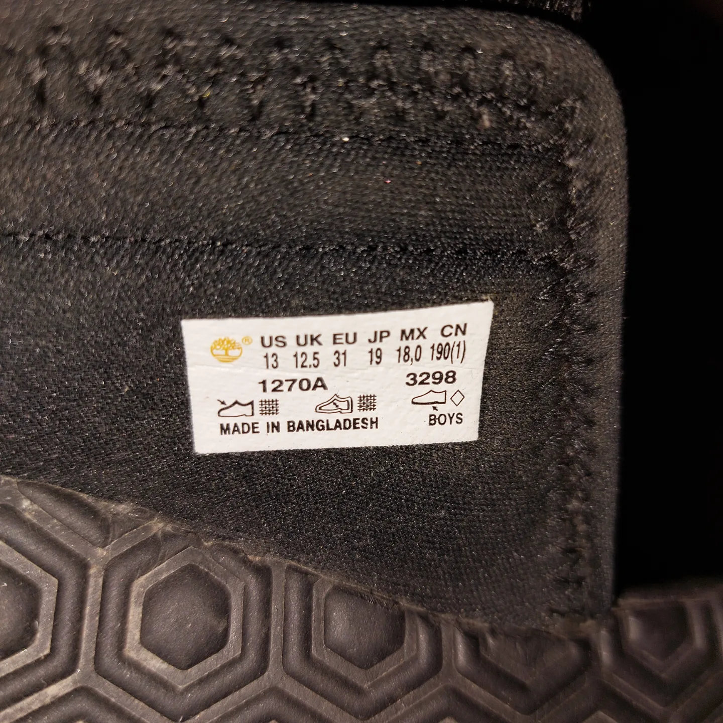 Timberland Boy's Black Slides Size 13 *Like New* image indicator(4)