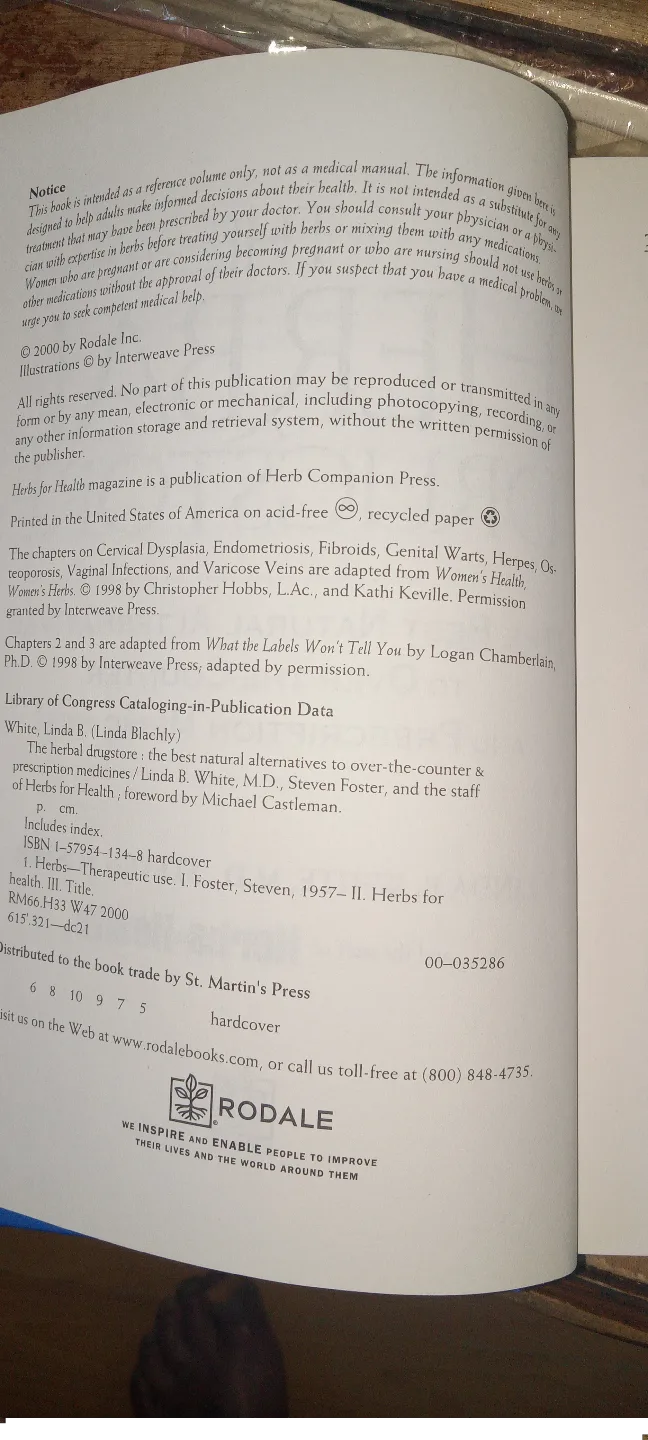 The Herbal Drugstore: The Best Natural Alternatives image indicator(5)