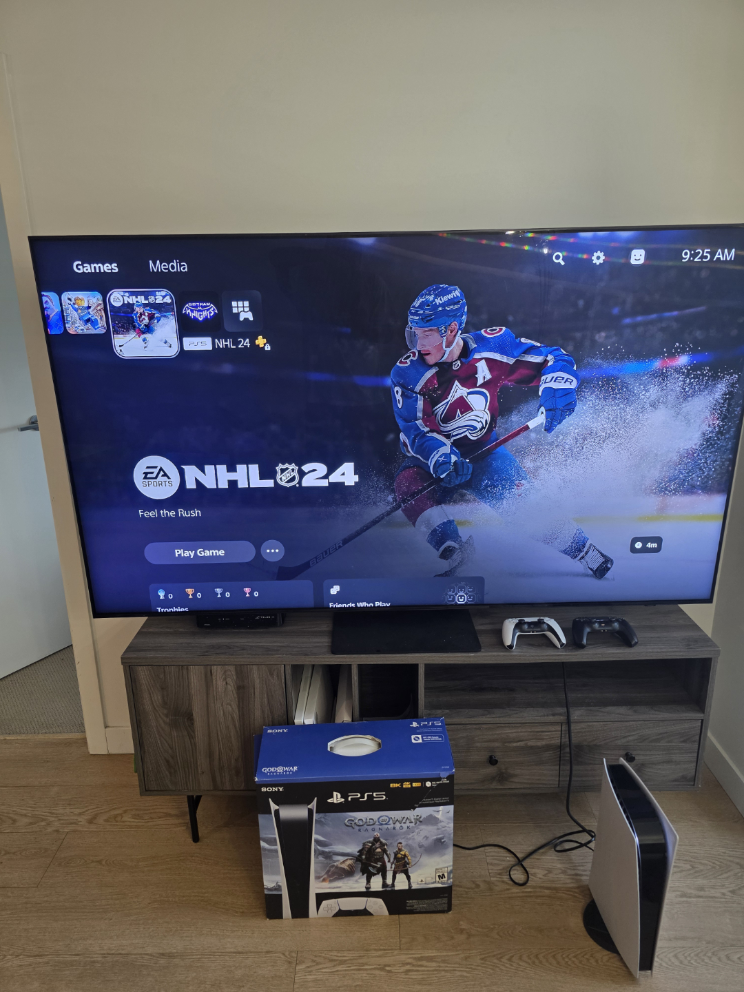 PS5 Digital – 2 Controllers + God of War Box (Works Perfectly)