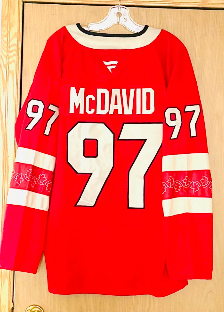 Connor McDavid 4 Nations Team Canada Jersey thumbnail