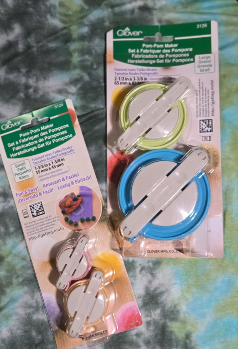 BNIB Set of 4 Clover Pom-Pom Makers 💞✨️ thumbnail