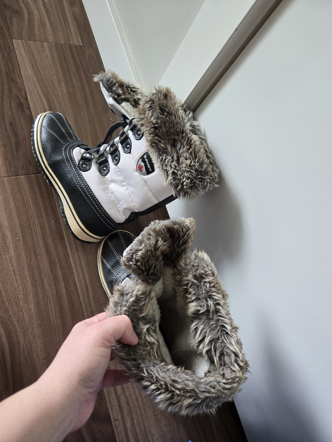 Winter Boots - Size 7 - photo 2