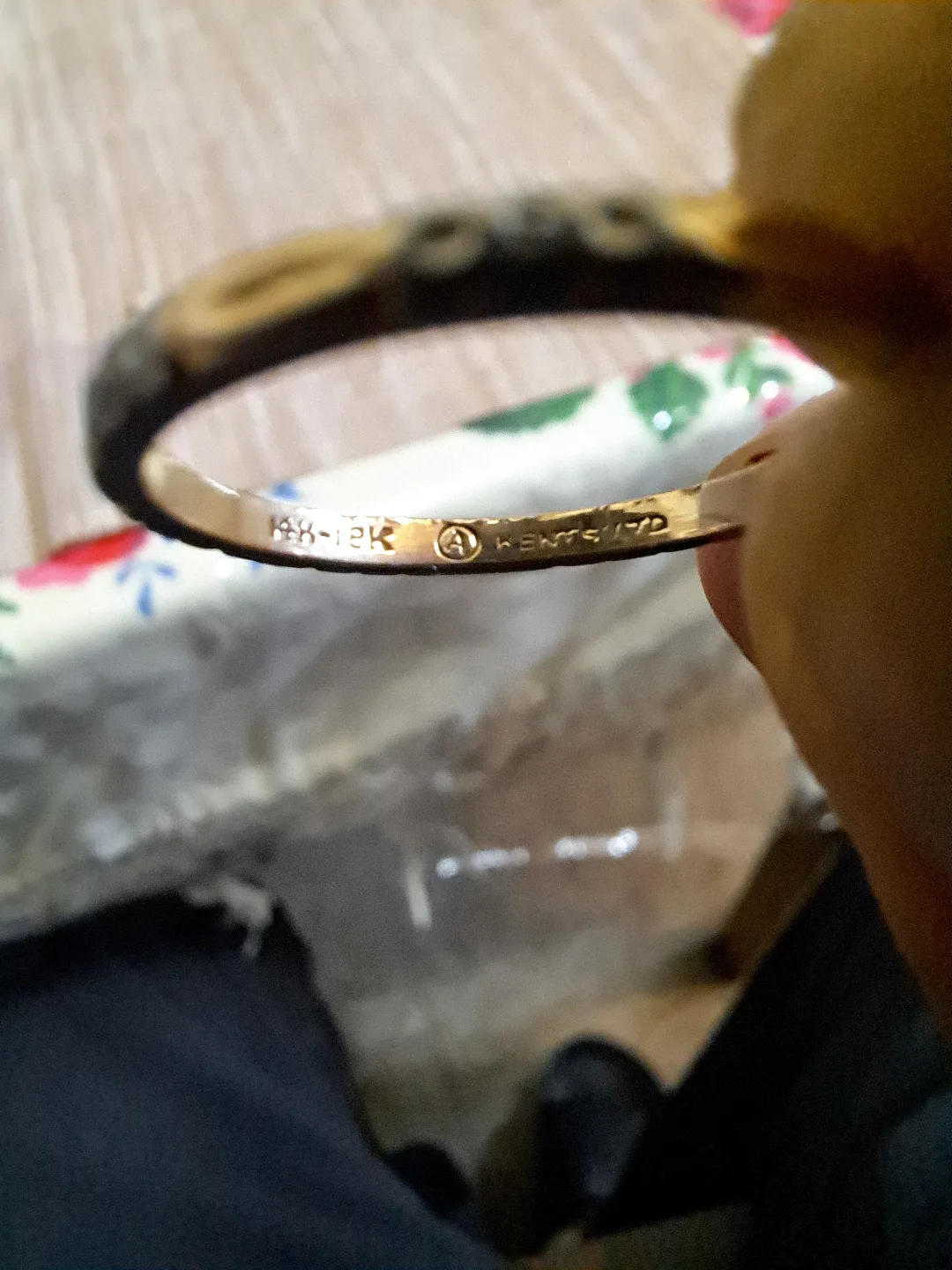 14K Gold Band Ring image indicator(8)