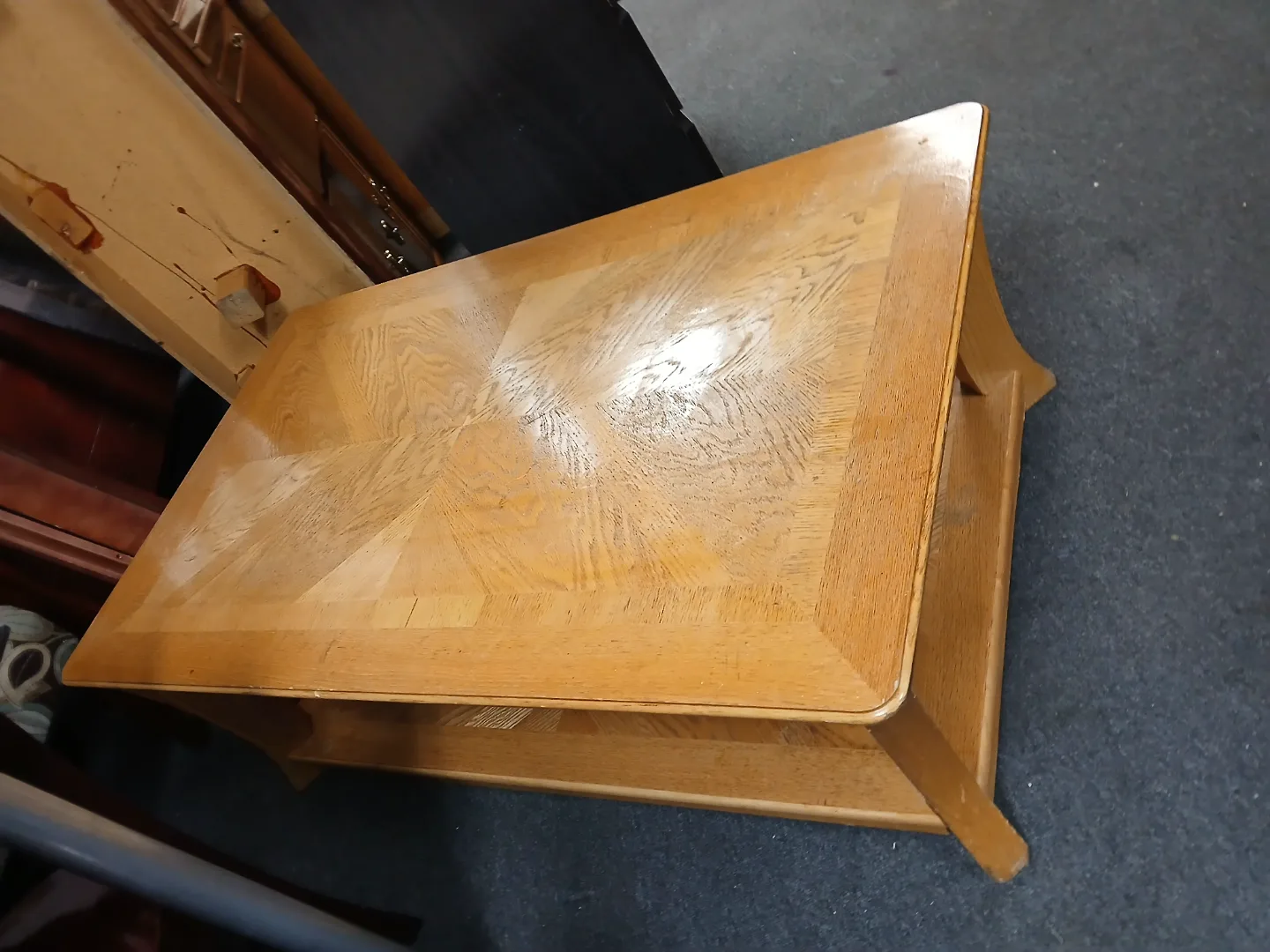 Coffee table image indicator(4)