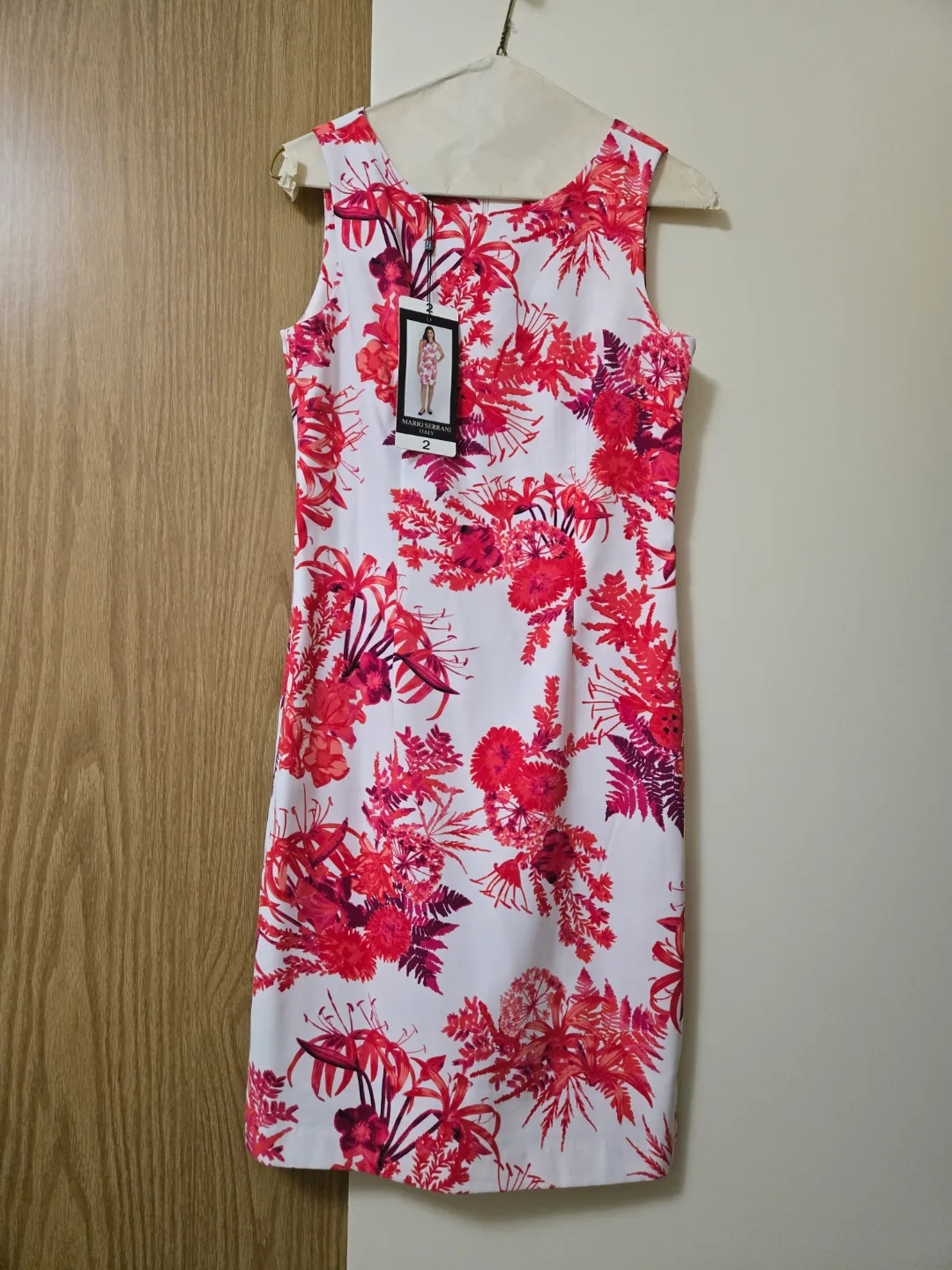 Mario Serrani Floral Sleeveless Dress Size 2 thumbnail