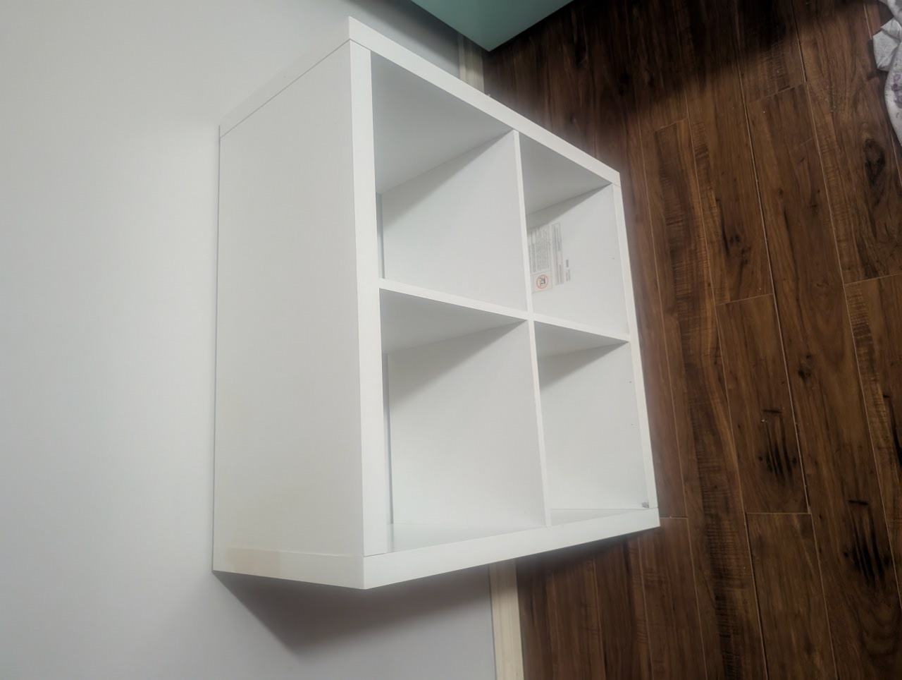 White 4-Cube Organizer Shelf
