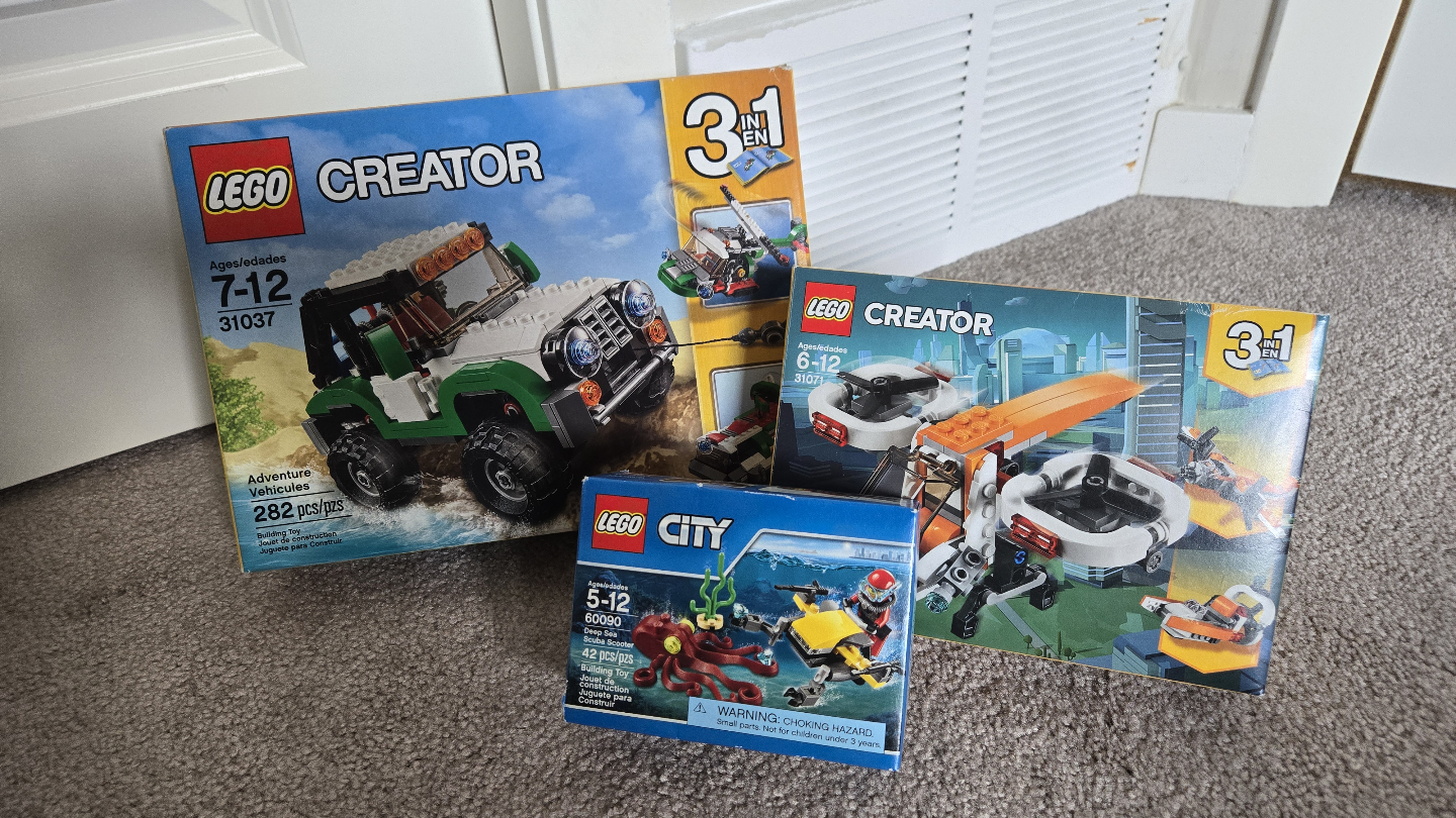 Lego Creator and Lego City Bundle
