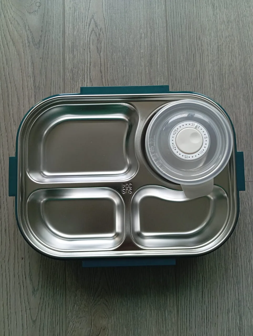 Yosogo Bento Lunch Box with Cutlery image indicator(3)