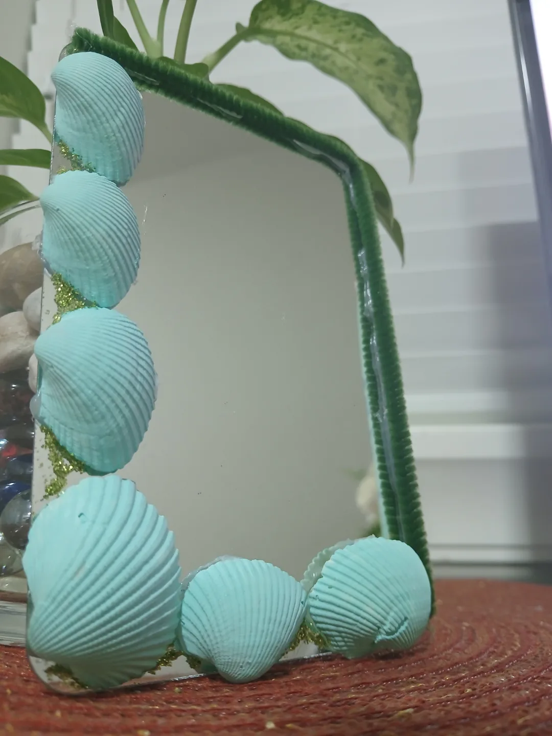 Seashell Framed Mirror image indicator(2)