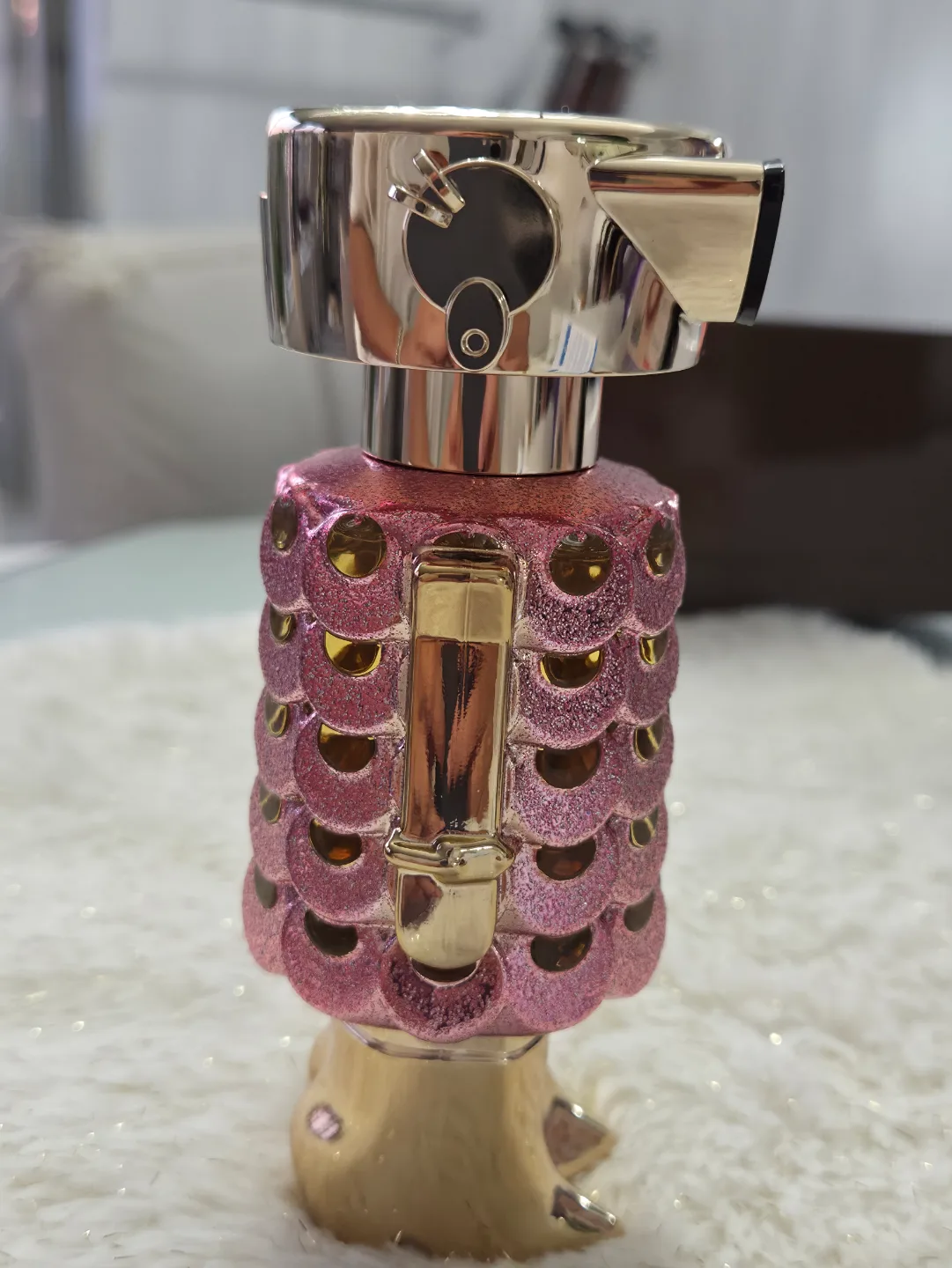 Paco Rabanne Fame Blooming image indicator(4)