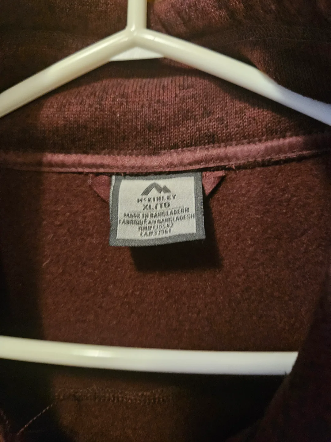 Women's McKinley Burgundy Fleece Jacket Size XL image indicator(2)